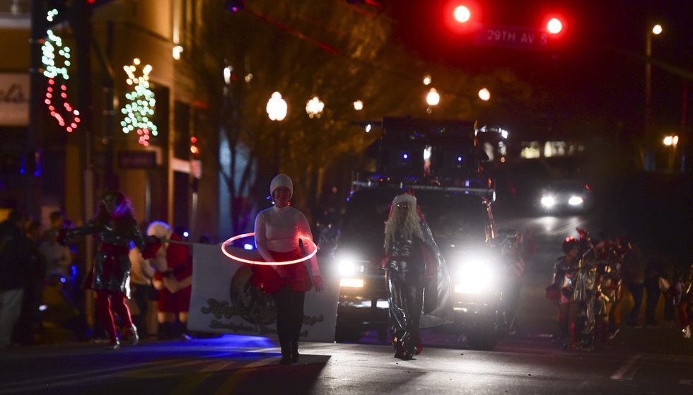 Homewood holds annual Christmas Parade and Star Lighting